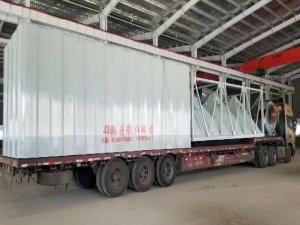 西安光辉实业LRDMC-600型脉冲布袋除尘器制作完毕现已装车发货